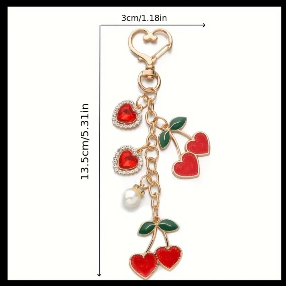 🩷🍒NWT HEART SHAPED CHERRY CHARM HANGBAG ACCESSORY/KEYCHAIN🍒🩷 - Picture 3 of 3